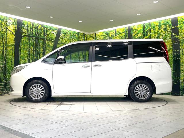 エスクァイア ハイブリッドＧｉ　禁煙車　純正１０インチナビ　両側電動ドア　ブラックレザーシート　衝突被害軽減システム　ドラレコ　スマートキー　バックカメラ　ＬＥＤヘッド　ビルトインＥＴＣ　クルコン　オートライト　デュアルエアコン（32枚目）