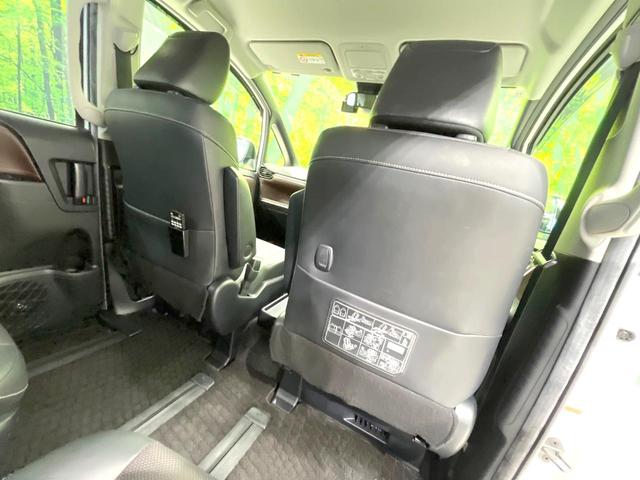 エスクァイア ハイブリッドＧｉ　禁煙車　純正１０インチナビ　両側電動ドア　ブラックレザーシート　衝突被害軽減システム　ドラレコ　スマートキー　バックカメラ　ＬＥＤヘッド　ビルトインＥＴＣ　クルコン　オートライト　デュアルエアコン（50枚目）