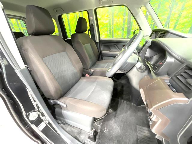 ルーミー Ｘ　電動スライドドア　バックカメラ　衝突被害軽減システム　禁煙車　コーナーセンサー　スマートキー　ＥＴＣ２．０　オートライト　ディスプレイオーディオ　Ｂｌｕｅｔｏｏｔｈ　アップルカープレイ　フルセグ（8枚目）