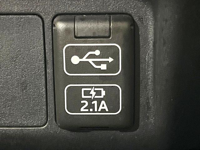 ルーミー Ｘ　電動スライドドア　バックカメラ　衝突被害軽減システム　禁煙車　コーナーセンサー　スマートキー　ＥＴＣ２．０　オートライト　ディスプレイオーディオ　Ｂｌｕｅｔｏｏｔｈ　アップルカープレイ　フルセグ（45枚目）