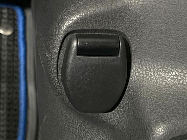 ノート ｅ－パワー　Ｘ　純正ＳＤナビ　全周囲カメラ　衝突被害軽減システム　禁煙車　ドラレコ　コーナーセンサー　スマートキー　ＨＩＤヘッド　ビルトインＥＴＣ　オートライト　オートエアコン　Ｂｌｕｅｔｏｏｔｈ　ＣＤ　ＤＶＤ再生（41枚目）
