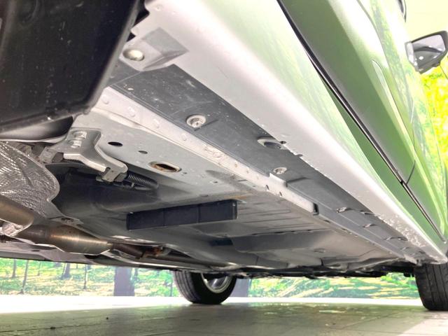 キックス Ｘ　ツートーンインテリアエディション　純正９型ＳＤナビ　全周囲カメラ　衝突被害軽減システム　レーダークルーズ　禁煙車　レザーシート　ドラレコ　コーナーセンサー　スマートキー　ＬＥＤヘッド　ビルトインＥＴＣ　車線逸脱警報　オートライト（32枚目）