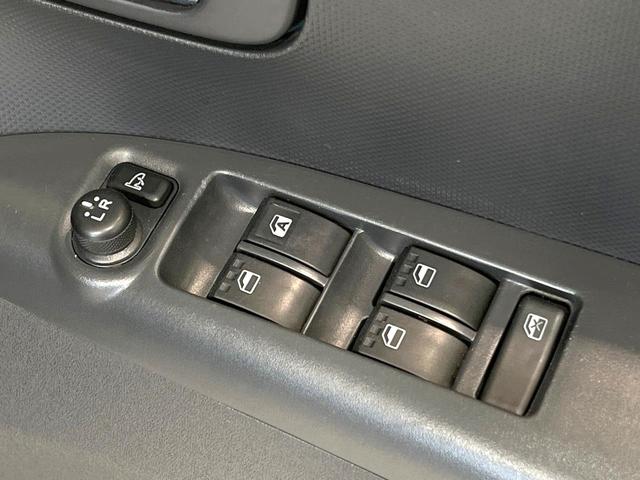 タント カスタムＸスペシャル　禁煙車　ＳＤナビ　電動スライドドア　フルセグＴＶ　Ｂｌｕｅｔｏｏｔｈ接続　ＨＩＤヘッドライト　ビルトインＥＴＣ　オートエアコン　オートライト　純正１４インチＡＷ　アイドリングストップ　スマートキー（37枚目）