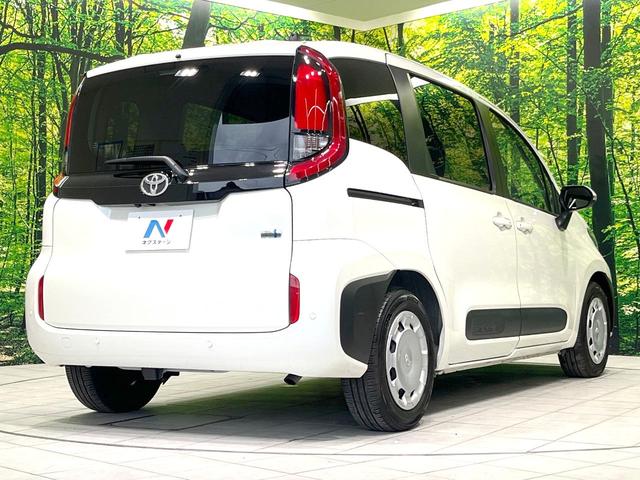 シエンタ ハイブリッドＧ　現行　禁煙車　純正８インチナビ　両側電動スライドドア　バックカメラ　衝突被害軽減システム　レーダークルーズ　コーナーセンサー　スマートキー　ＬＥＤ　ＥＴＣ　オートハイビーム　車線逸脱警報　オートライト（18枚目）