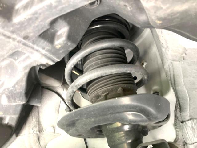 シエンタ ハイブリッドＧ　現行　禁煙車　純正８インチナビ　両側電動スライドドア　バックカメラ　衝突被害軽減システム　レーダークルーズ　コーナーセンサー　スマートキー　ＬＥＤ　ＥＴＣ　オートハイビーム　車線逸脱警報　オートライト（21枚目）