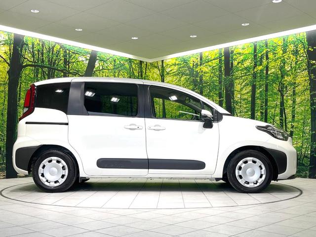 シエンタ ハイブリッドＧ　現行　禁煙車　純正８インチナビ　両側電動スライドドア　バックカメラ　衝突被害軽減システム　レーダークルーズ　コーナーセンサー　スマートキー　ＬＥＤ　ＥＴＣ　オートハイビーム　車線逸脱警報　オートライト（26枚目）