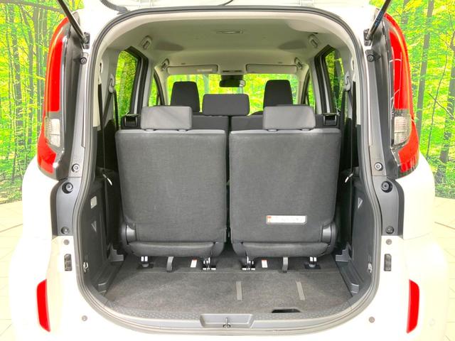シエンタ ハイブリッドＧ　現行　禁煙車　純正８インチナビ　両側電動スライドドア　バックカメラ　衝突被害軽減システム　レーダークルーズ　コーナーセンサー　スマートキー　ＬＥＤ　ＥＴＣ　オートハイビーム　車線逸脱警報　オートライト（44枚目）