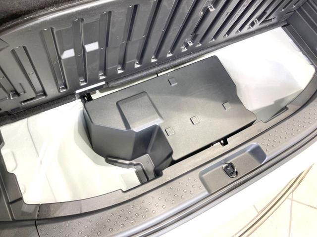 シエンタ ハイブリッドＧ　禁煙車　両側電動ドア　ディスプレイオーディオ　バックカメラ　衝突被害軽減システム　レーダークルーズ　ＢＳＭ　コーナーセンサー　スマートキー　ＥＴＣ　オートライト　オートエアコン　Ｂｌｕｅｔｏｏｔｈ（22枚目）