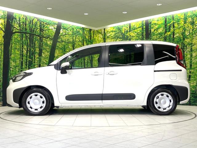 シエンタ ハイブリッドＧ　禁煙車　両側電動ドア　ディスプレイオーディオ　バックカメラ　衝突被害軽減システム　レーダークルーズ　ＢＳＭ　コーナーセンサー　スマートキー　ＥＴＣ　オートライト　オートエアコン　Ｂｌｕｅｔｏｏｔｈ（62枚目）