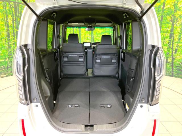 N-BOXカスタム Lターボ 禁煙車 両側電動ドア 純正SDナビ バックカメラ 衝突被害軽減システム レーダークルーズ ハーフレザーシート シートヒーター コーナーセンサー スマートキー LEDヘッド ETC オートハイビーム(10枚目)