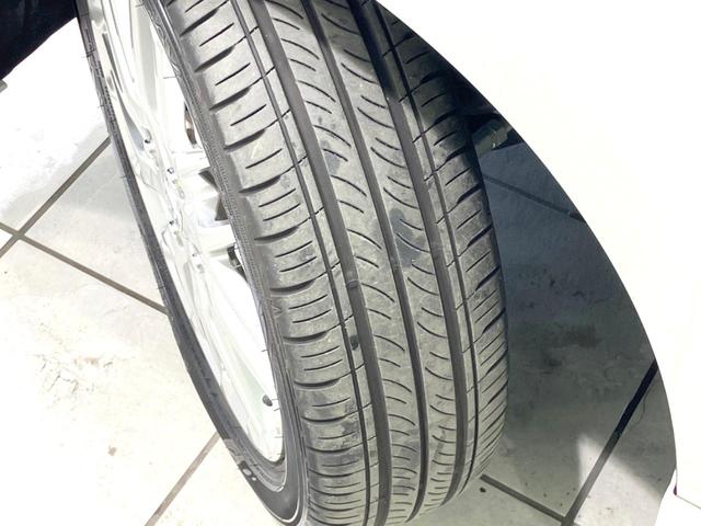 N-BOXカスタム Lターボ 禁煙車 両側電動ドア 純正SDナビ バックカメラ 衝突被害軽減システム レーダークルーズ ハーフレザーシート シートヒーター コーナーセンサー スマートキー LEDヘッド ETC オートハイビーム(31枚目)