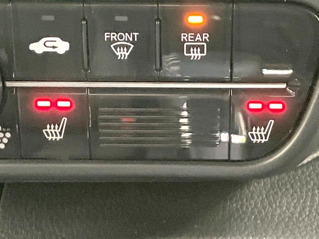 N-BOXカスタム Lターボ 禁煙車 両側電動ドア 純正SDナビ バックカメラ 衝突被害軽減システム レーダークルーズ ハーフレザーシート シートヒーター コーナーセンサー スマートキー LEDヘッド ETC オートハイビーム(40枚目)