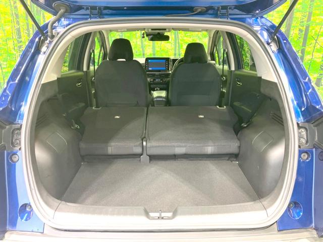 ノート Ｘ　禁煙車　純正９インチナビ　バックカメラ　衝突被害軽減システム　ドラレコ　コーナーセンサー　スマートキー　ＬＥＤヘッド　オートライト　オートエアコン　純正１６インチアルミ　Ｂｌｕｅｔｏｏｔｈ　ＣＤ（10枚目）