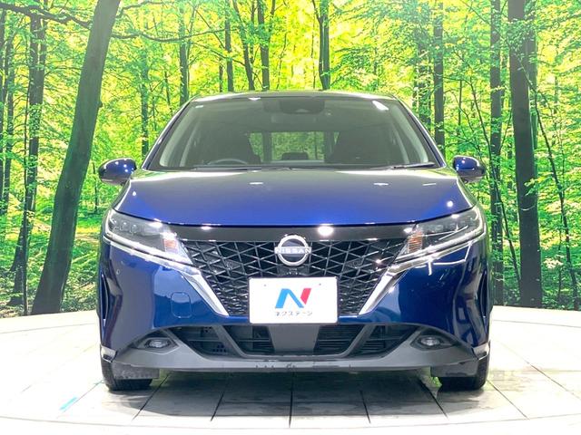 ノート Ｘ　禁煙車　純正９インチナビ　バックカメラ　衝突被害軽減システム　ドラレコ　コーナーセンサー　スマートキー　ＬＥＤヘッド　オートライト　オートエアコン　純正１６インチアルミ　Ｂｌｕｅｔｏｏｔｈ　ＣＤ（14枚目）