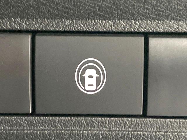 ノート Ｘ　禁煙車　純正９インチナビ　バックカメラ　衝突被害軽減システム　ドラレコ　コーナーセンサー　スマートキー　ＬＥＤヘッド　オートライト　オートエアコン　純正１６インチアルミ　Ｂｌｕｅｔｏｏｔｈ　ＣＤ（52枚目）