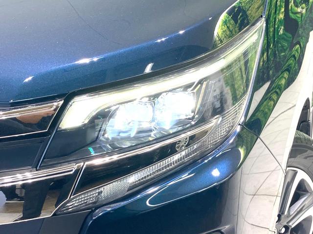 ノア Si ダブルバイビー 禁煙車 両側電動ドア 純正9インチナビ バックカメラ 衝突被害軽減システム ハーフレザーシート ドラレコ スマートキー LEDヘッド ビルトインETC クルコン オートハイビーム オートライト(30枚目)