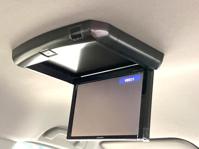 ステップワゴン G ホンダセンシング SDナビ 後席モニター 禁煙車 LEDヘッド 両側電動スライドドア バックカメラ 衝突被害軽減システム レーダークルーズ ドラレコ スマートキー ビルトインETC 車線逸脱警報 オートライト(5枚目)