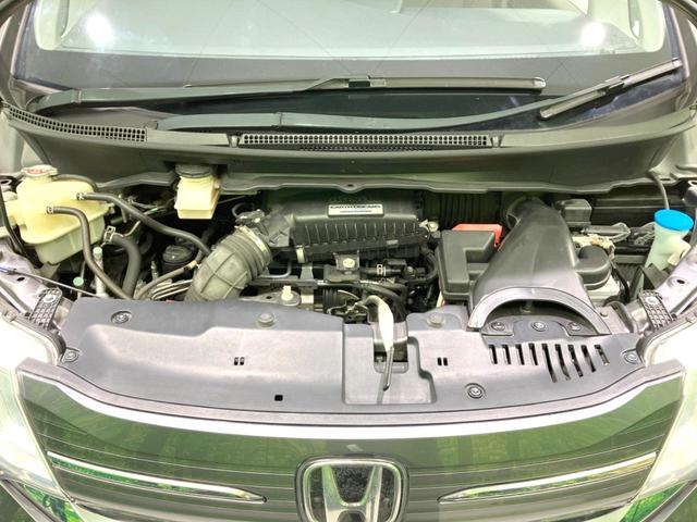 ステップワゴン G ホンダセンシング SDナビ 後席モニター 禁煙車 LEDヘッド 両側電動スライドドア バックカメラ 衝突被害軽減システム レーダークルーズ ドラレコ スマートキー ビルトインETC 車線逸脱警報 オートライト(19枚目)