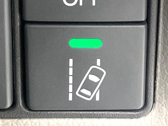 ステップワゴン G ホンダセンシング SDナビ 後席モニター 禁煙車 LEDヘッド 両側電動スライドドア バックカメラ 衝突被害軽減システム レーダークルーズ ドラレコ スマートキー ビルトインETC 車線逸脱警報 オートライト(35枚目)