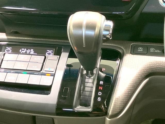 ステップワゴン G ホンダセンシング SDナビ 後席モニター 禁煙車 LEDヘッド 両側電動スライドドア バックカメラ 衝突被害軽減システム レーダークルーズ ドラレコ スマートキー ビルトインETC 車線逸脱警報 オートライト(60枚目)