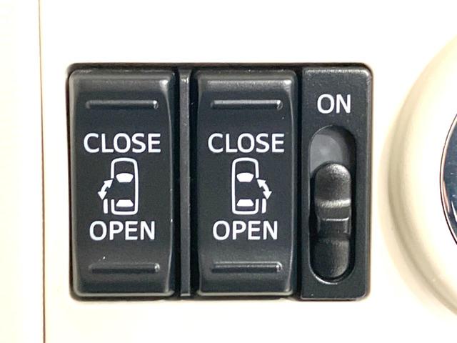 ムーヴキャンバス Gメイクアップリミテッド SAIII 両側電動ドア 純正SDナビ 全周囲カメラ 衝突被害軽減システム 禁煙車 スマートキー LEDヘッド オートハイビーム オートライト オートエアコン Bluetooth CD DVD再生 地デジ(6枚目)