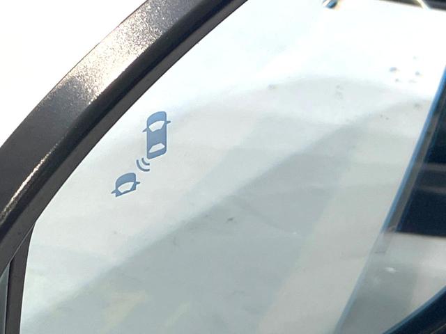 ヴェゼル e:HEV Z 禁煙車 純正9型ナビ 全周囲カメラ 衝突被害軽減システム レーダークルーズ BSM 電動リアゲート ハーフレザー ドラレコ ステアリングヒーター ETC2.0 オートライト デュアルエアコン(7枚目)