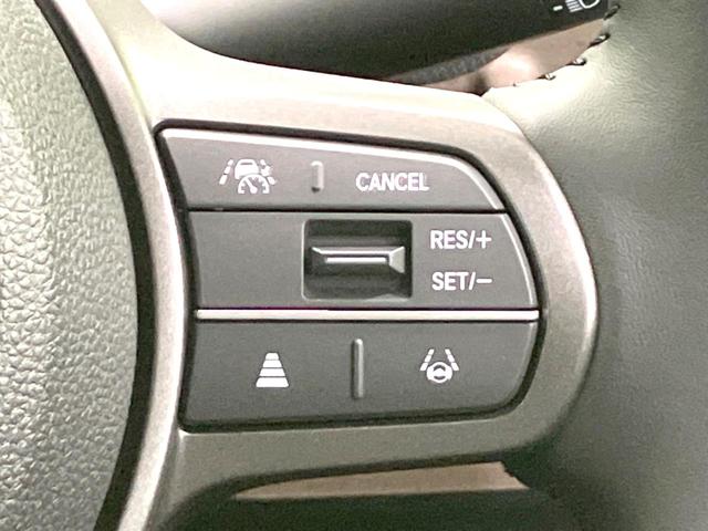 フリード e:HEVエアー EX 登録済未使用車 両側電動ドア 衝突被害軽減システム レーダークルーズ ハーフレザーシート コーナーセンサー スマートキー LEDヘッド 車線逸脱警報 オートライト オートエアコン(4枚目)