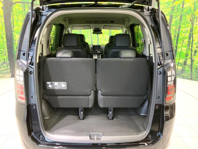 フリード e:HEVエアー EX 登録済未使用車 両側電動ドア 衝突被害軽減システム レーダークルーズ ハーフレザーシート コーナーセンサー スマートキー LEDヘッド 車線逸脱警報 オートライト オートエアコン(11枚目)