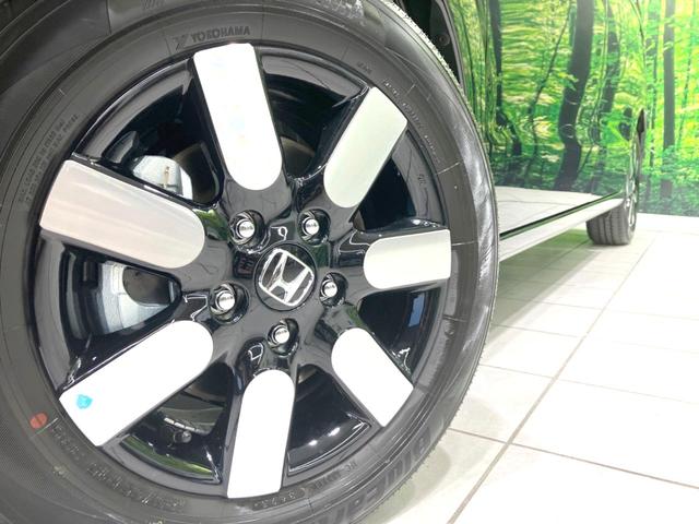 フリード e:HEVエアー EX 登録済未使用車 両側電動ドア 衝突被害軽減システム レーダークルーズ ハーフレザーシート コーナーセンサー スマートキー LEDヘッド 車線逸脱警報 オートライト オートエアコン(14枚目)