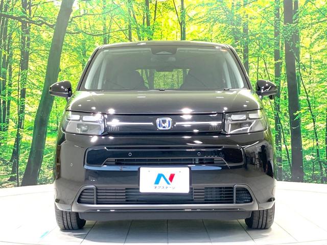 フリード e:HEVエアー EX 登録済未使用車 両側電動ドア 衝突被害軽減システム レーダークルーズ ハーフレザーシート コーナーセンサー スマートキー LEDヘッド 車線逸脱警報 オートライト オートエアコン(15枚目)