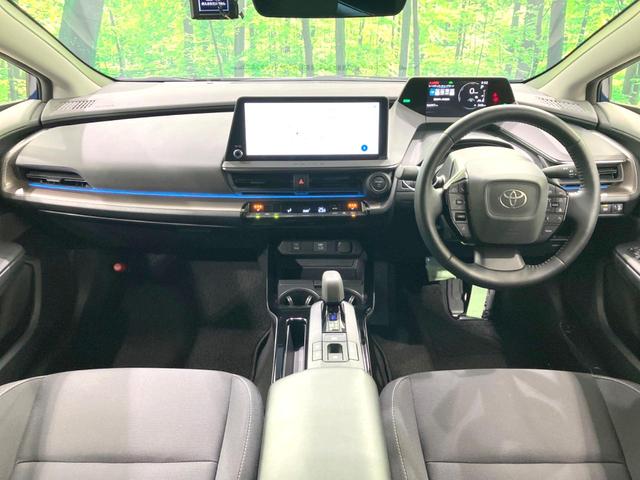 プリウス U 禁煙車 純正12.3型ディスプレイオーディオ 全周囲カメラ 前席シートヒーター 衝突被害軽減ブレーキ レーダークルーズコントロール ETC フルセグTV Bluetooth接続 オートエアコン(2枚目)