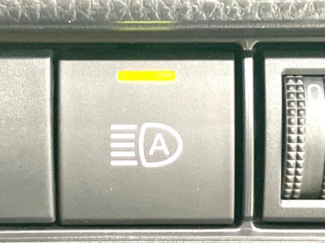 プリウス U 禁煙車 純正12.3型ディスプレイオーディオ 全周囲カメラ 前席シートヒーター 衝突被害軽減ブレーキ レーダークルーズコントロール ETC フルセグTV Bluetooth接続 オートエアコン(49枚目)