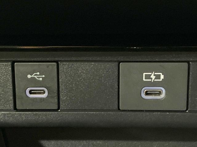 プリウス U 禁煙車 純正12.3型ディスプレイオーディオ 全周囲カメラ 前席シートヒーター 衝突被害軽減ブレーキ レーダークルーズコントロール ETC フルセグTV Bluetooth接続 オートエアコン(55枚目)