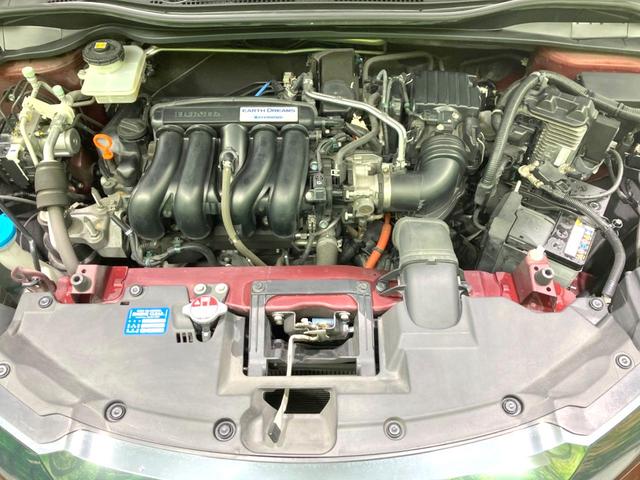 ヴェゼル ハイブリッドX 禁煙車 SDナビ 衝突被害軽減ブレーキ 前席シートヒーター パドルシフト オートエアコン LEDヘッドライト オートライト ETC ドライブレコーダー Bluetooth接続 スマートキー(21枚目)