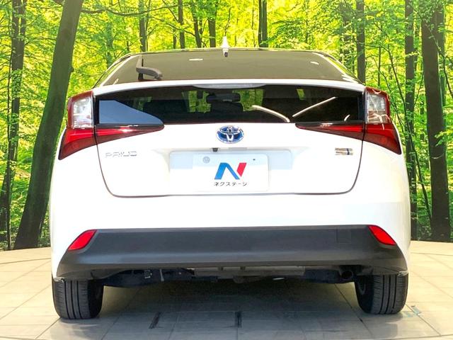 プリウス Ｓ　禁煙車　後期型　純正ＳＤナビ　バックカメラ　衝突被害軽減システム　レーダークルーズコントロール　ドラレコ　コーナーセンサー　ＬＥＤヘッドライト　ビルトインＥＴＣ　オートライト　オートエアコン（17枚目）