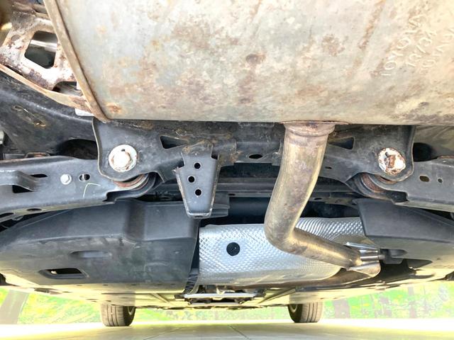 プリウス Ｓ　禁煙車　後期型　純正ＳＤナビ　バックカメラ　衝突被害軽減システム　レーダークルーズコントロール　ドラレコ　コーナーセンサー　ＬＥＤヘッドライト　ビルトインＥＴＣ　オートライト　オートエアコン（20枚目）