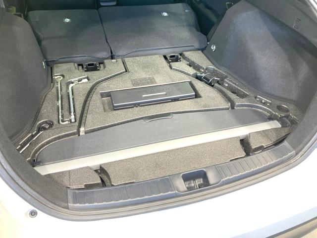 プリウス Ｓ　禁煙車　後期型　純正ＳＤナビ　バックカメラ　衝突被害軽減システム　レーダークルーズコントロール　ドラレコ　コーナーセンサー　ＬＥＤヘッドライト　ビルトインＥＴＣ　オートライト　オートエアコン（33枚目）