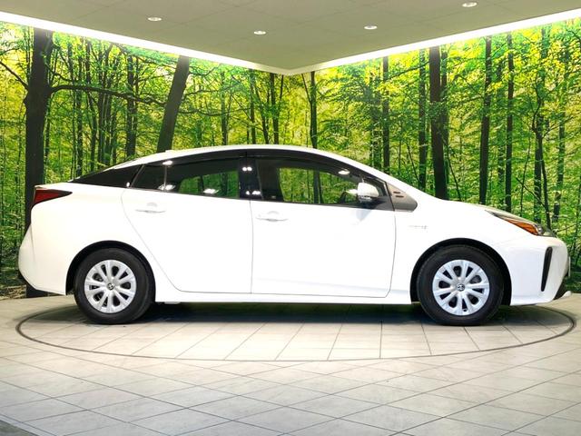 プリウス Ｓ　禁煙車　後期型　純正ＳＤナビ　バックカメラ　衝突被害軽減システム　レーダークルーズコントロール　ドラレコ　コーナーセンサー　ＬＥＤヘッドライト　ビルトインＥＴＣ　オートライト　オートエアコン（52枚目）