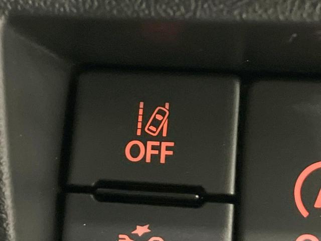 ジムニー ＸＣ　届出済未使用車　４ＷＤ　ＭＴ車　衝突被害軽減システム　コーナーセンサー　前席シートヒーター　ＬＥＤヘッドライト　クルーズコントロール　オートライト　オートエアコン　純正１６インチＡＷ　ＬＥＤフォグ（4枚目）