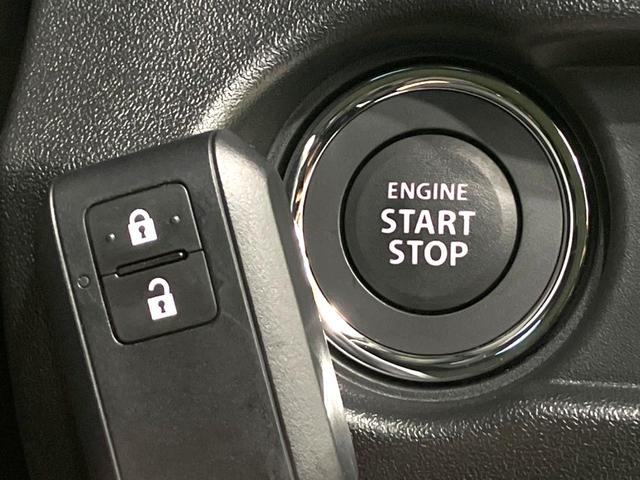 ジムニー ＸＣ　届出済未使用車　４ＷＤ　ＭＴ車　衝突被害軽減システム　コーナーセンサー　前席シートヒーター　ＬＥＤヘッドライト　クルーズコントロール　オートライト　オートエアコン　純正１６インチＡＷ　ＬＥＤフォグ（8枚目）