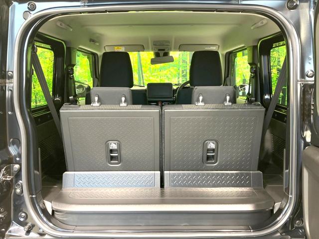 ジムニー ＸＣ　届出済未使用車　４ＷＤ　ＭＴ車　衝突被害軽減システム　コーナーセンサー　前席シートヒーター　ＬＥＤヘッドライト　クルーズコントロール　オートライト　オートエアコン　純正１６インチＡＷ　ＬＥＤフォグ（11枚目）