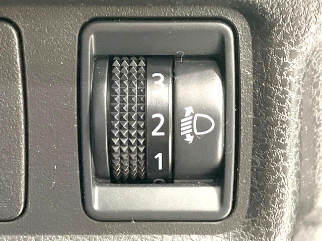 ノート X DIG-S 禁煙車 純正メモリーナビ バックカメラ ドライブレコーダー スマートキー CD再生 フルセグTV アイドリングストップ 電動格納ミラー プライバシーガラス  シートリフター(49枚目)