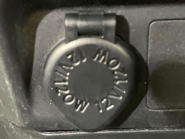 ルーミー カスタムＧ　禁煙車　両側電動ドア　純正９型ディスプレイオーディオ　バックカメラ　衝突被害軽減システム　レーダークルーズ　ドラレコ　コーナーセンサー　スマートキー　ＬＥＤヘッド　オートライト　オートエアコン（63枚目）