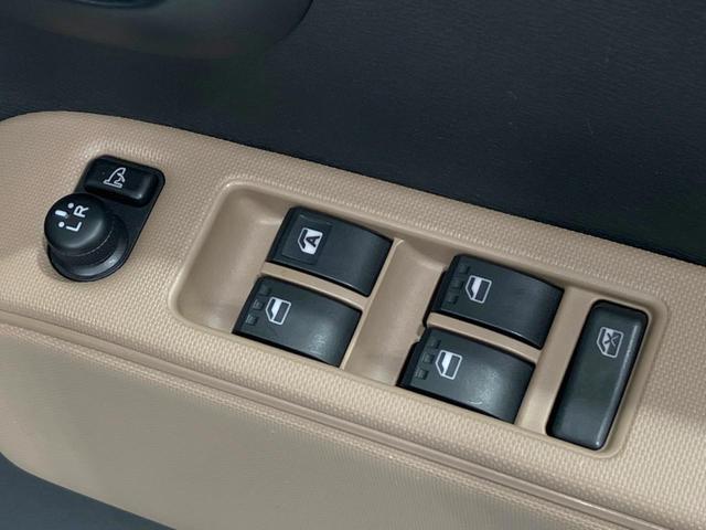 ミラココア ココアプラスＸ　禁煙車　ＳＤナビ　ルーフレール　ドラレコ　バックカメラ　ＥＴＣ　ＬＥＤヘッド　オートエアコン　Ｂｌｕｅｔｏｏｔｈ　ＣＤ　ＤＶＤ再生　地デジ　ベンチシート　スマートキー（43枚目）