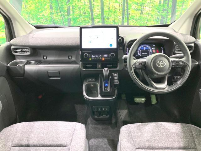 シエンタ ハイブリッドＺ　禁煙車　両側電動ドア　ディスプレイオーディオプラス　全周囲カメラ　衝突被害軽減システム　１００Ｖ電源　レーダークルーズ　コーナーセンサー　ステアリングヒーター　スマートキー　ＬＥＤヘッド　ＥＴＣ（2枚目）
