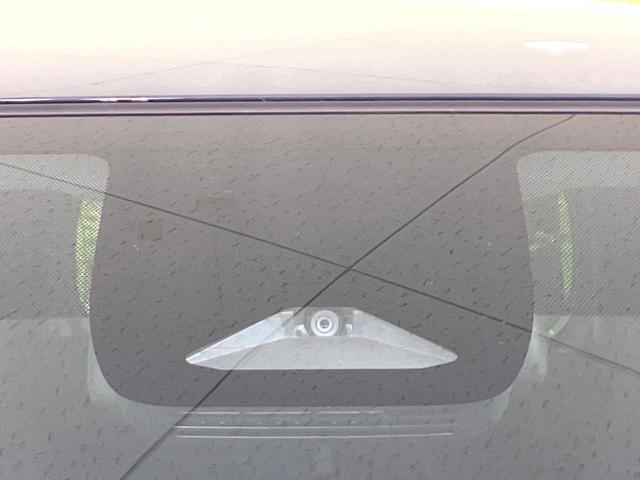 シエンタ ハイブリッドＺ　禁煙車　両側電動ドア　ディスプレイオーディオプラス　全周囲カメラ　衝突被害軽減システム　１００Ｖ電源　レーダークルーズ　コーナーセンサー　ステアリングヒーター　スマートキー　ＬＥＤヘッド　ＥＴＣ（6枚目）