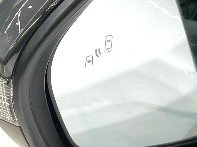 シエンタ ハイブリッドＺ　禁煙車　両側電動ドア　ディスプレイオーディオプラス　全周囲カメラ　衝突被害軽減システム　１００Ｖ電源　レーダークルーズ　コーナーセンサー　ステアリングヒーター　スマートキー　ＬＥＤヘッド　ＥＴＣ（40枚目）