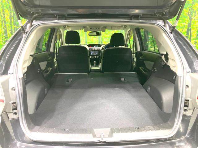 ＸＶハイブリッド ２．０ｉ－Ｌ　アイサイト　禁煙車　ＳＤナビ　バックカメラ　衝突被害軽減システム　レーダークルーズ　シートヒーター　ＢＳＭ　ＨＩＤヘッド　ＥＴＣ　オートライト　デュアルエアコン　純正１７インチアルミ　Ｂｌｕｅｔｏｏｔｈ　ＣＤ（10枚目）