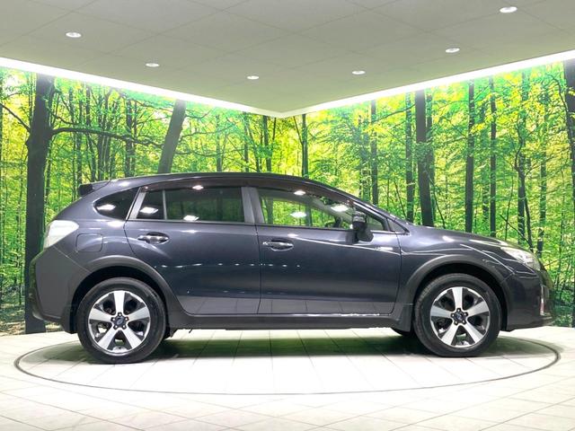 ＸＶハイブリッド ２．０ｉ－Ｌ　アイサイト　禁煙車　ＳＤナビ　バックカメラ　衝突被害軽減システム　レーダークルーズ　シートヒーター　ＢＳＭ　ＨＩＤヘッド　ＥＴＣ　オートライト　デュアルエアコン　純正１７インチアルミ　Ｂｌｕｅｔｏｏｔｈ　ＣＤ（25枚目）