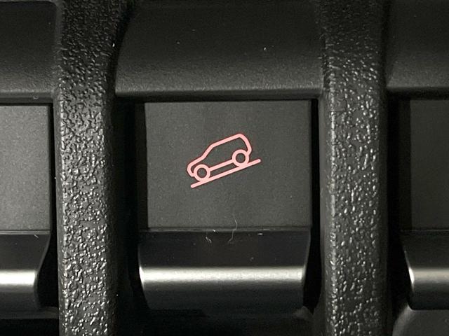 ジムニー XC 4WD 届出済未使用車 衝突被害軽減システム コーナーセンサー スマートキー LEDヘッド クルコン オートライト オートエアコン 純正16インチアルミ(51枚目)